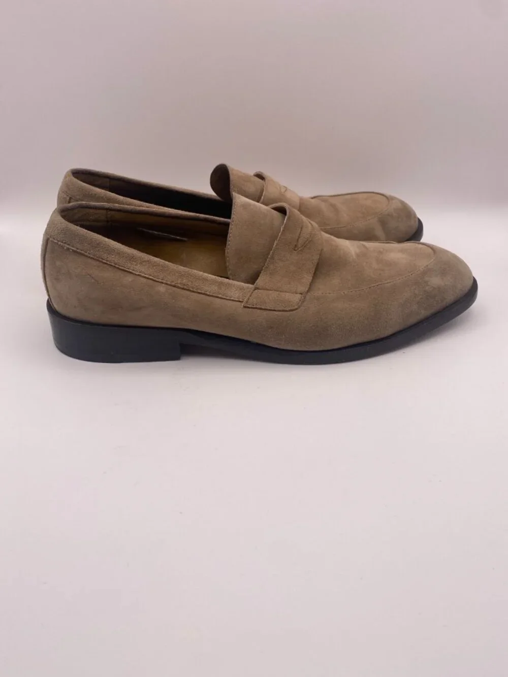 Hugo Boss Men's Italian-Made Suede Loafers With Penny Trim Sz 8